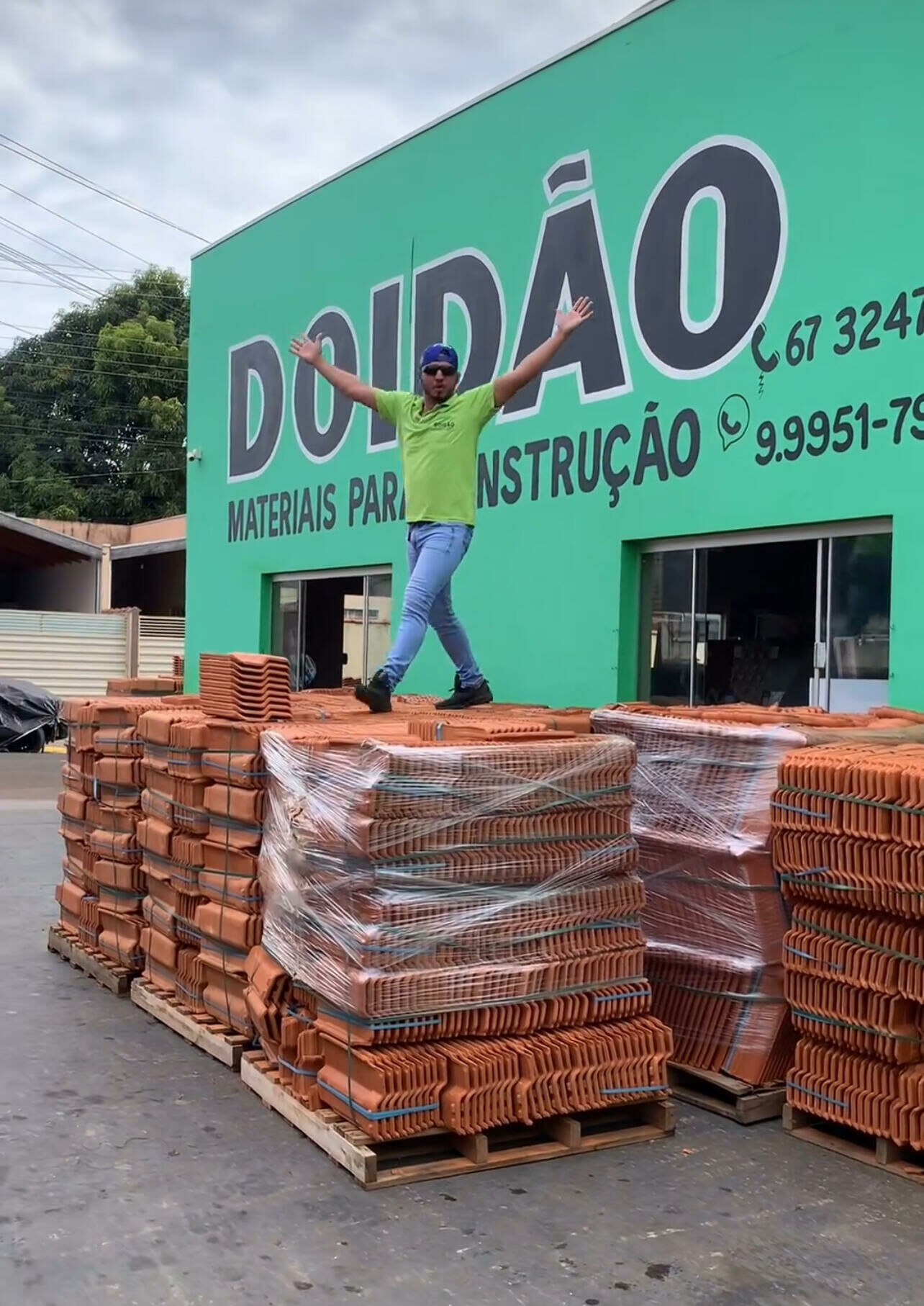 Imagem de compartilhamento para o artigo Doidão Materiais para Construção: Tudo que Você Precisa para sua Reforma e Construção em Costa Rica e Região da MS Todo dia